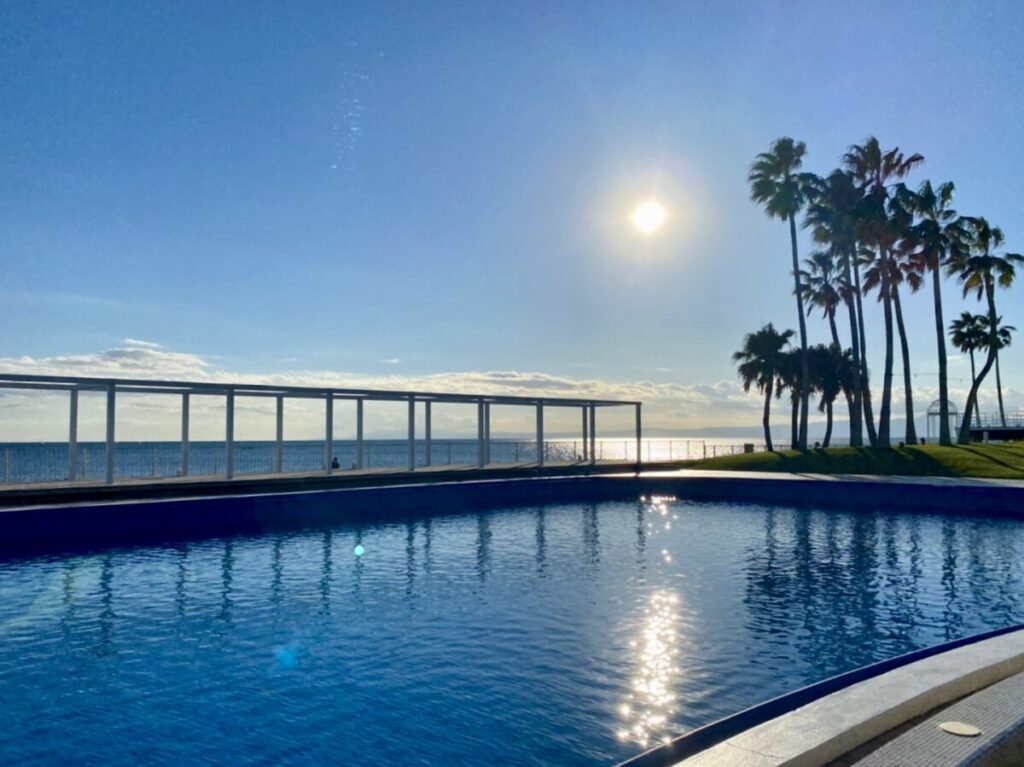 リビエラ結婚式　プールサイド